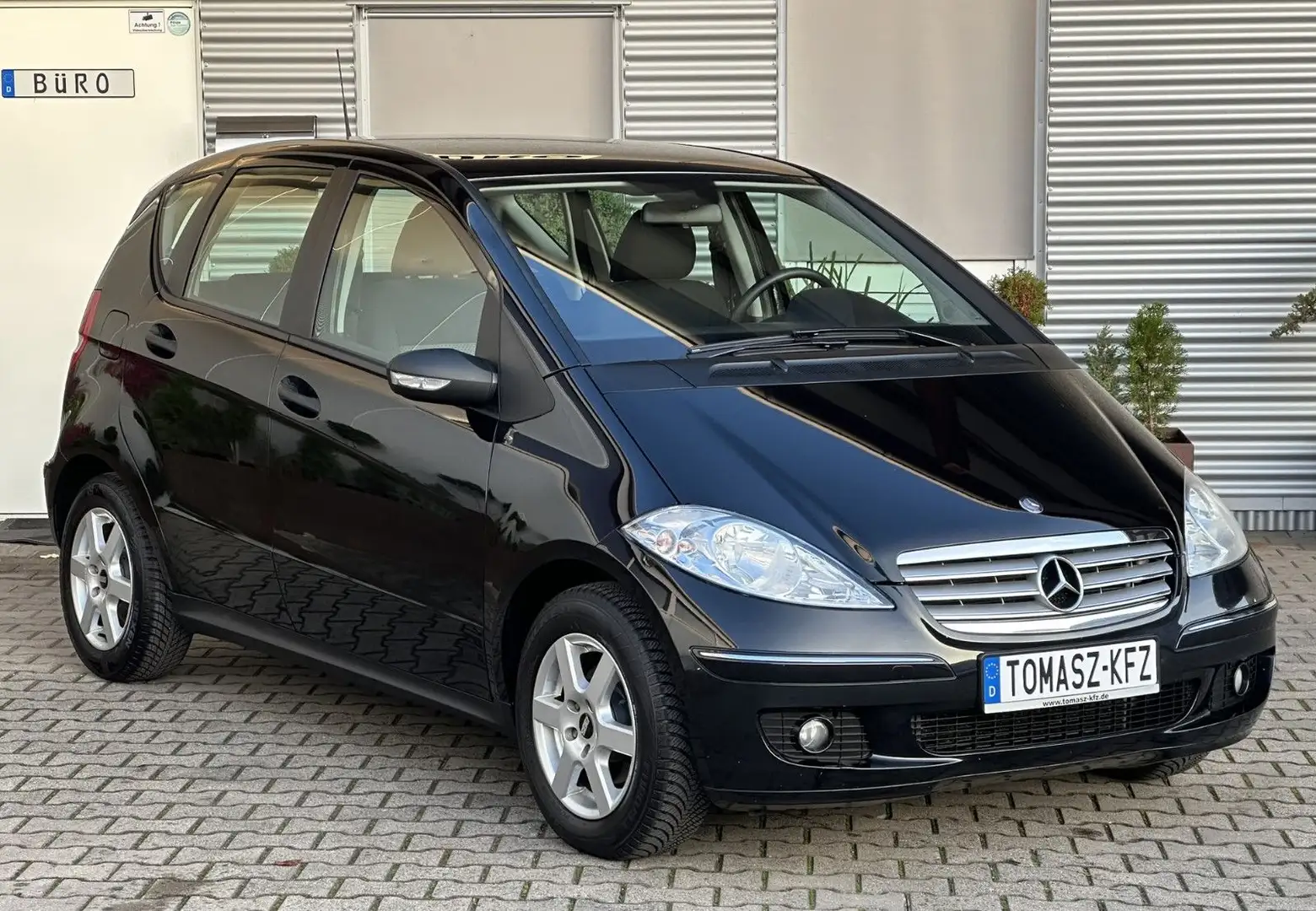 Mercedes-Benz A 150 Classic*Klima*BC*Alufelge*CD*TÜV+Insp. NEU Schwarz - 1