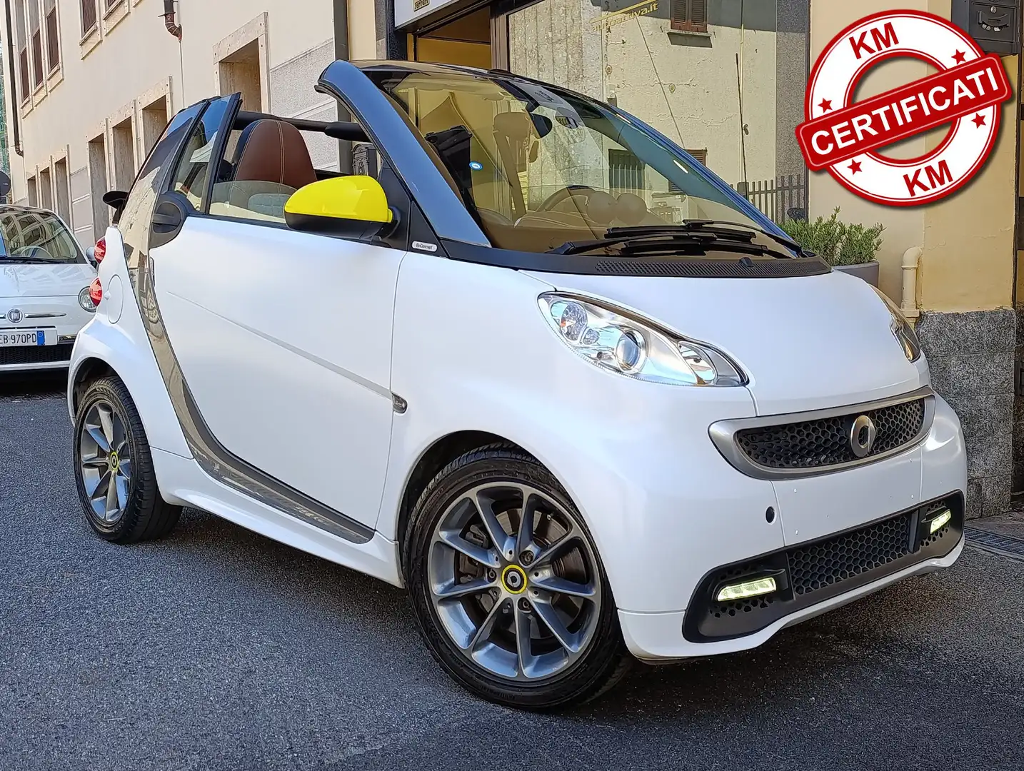 smart forTwo Cabrio turbo 1.0 84cv BoConcept 1 di 10 esemplari Beyaz - 1