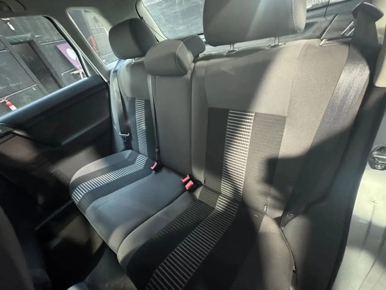 Volkswagen Polo Citadine 5 portes — photo 22