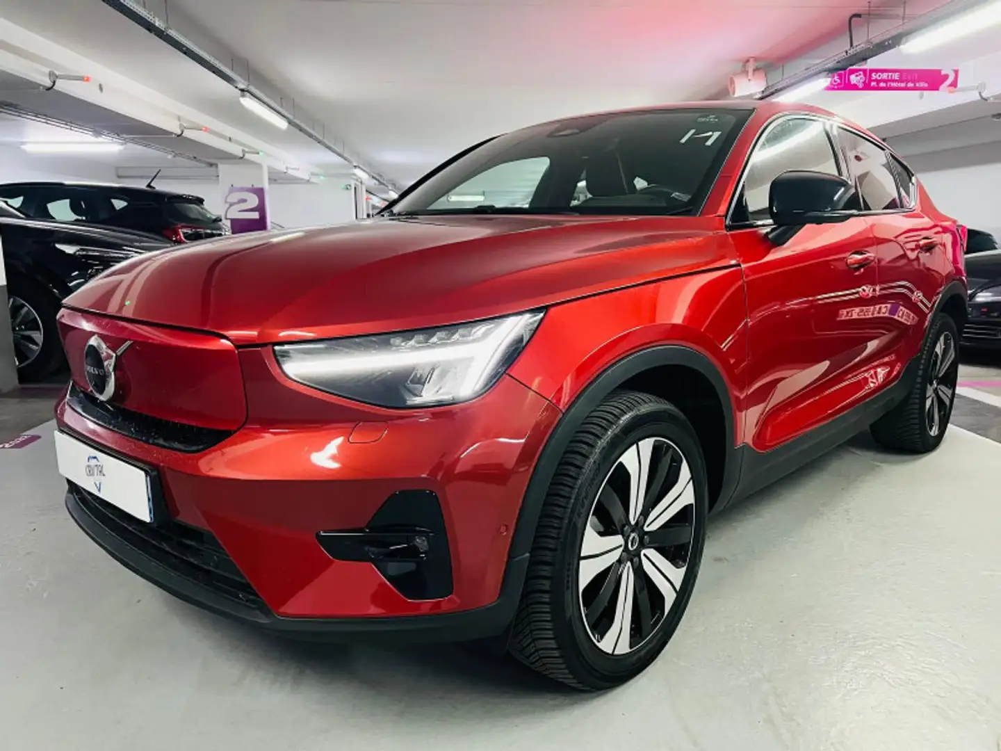 VOLVO C40