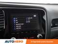 Mitsubishi Outlander PHEV 4WD Aut. *SHZ*CAM*PDC* Schwarz - thumbnail 21