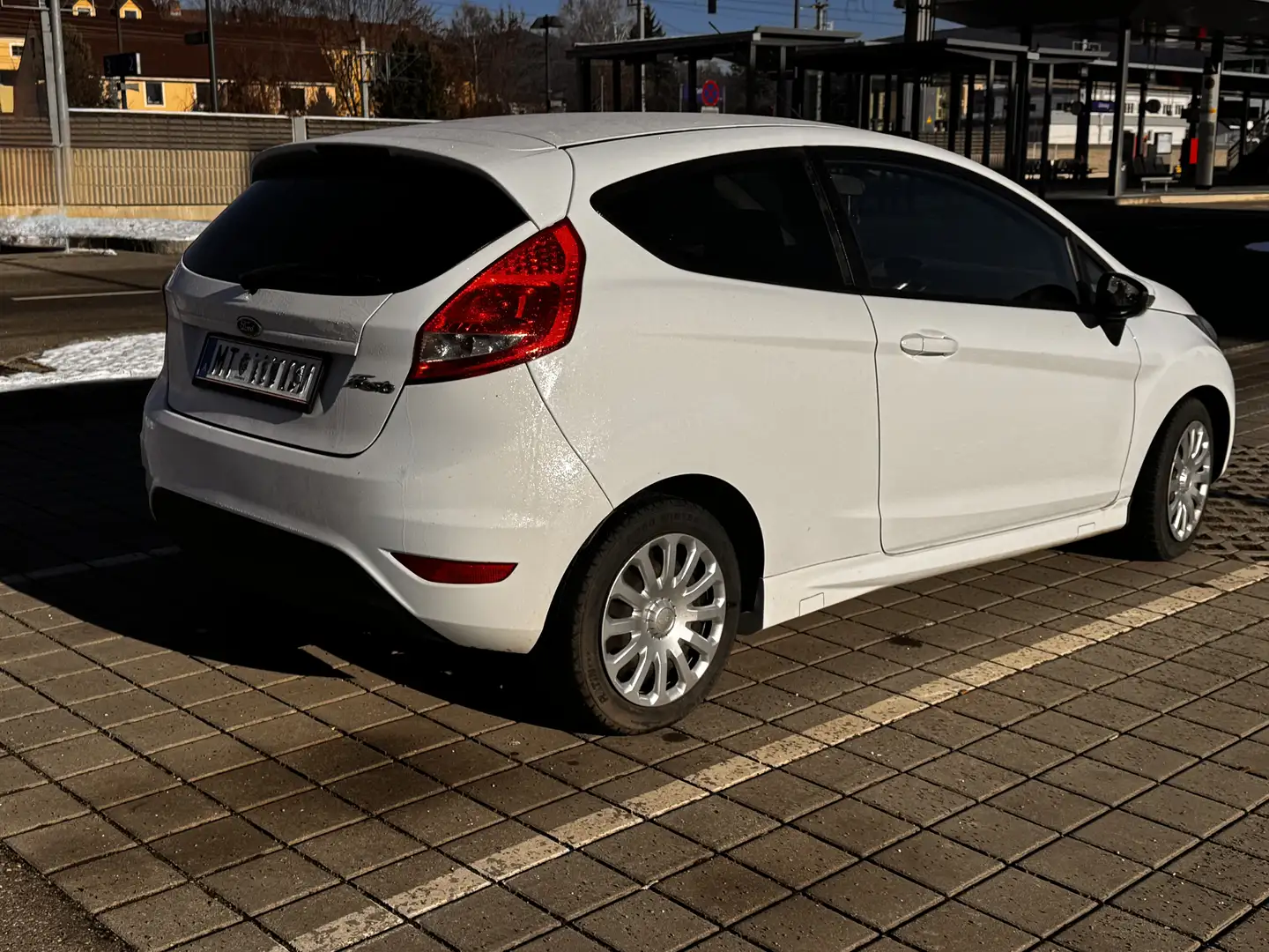 Ford Fiesta Fiesta Trend 1,25 Trend Weiß - 2