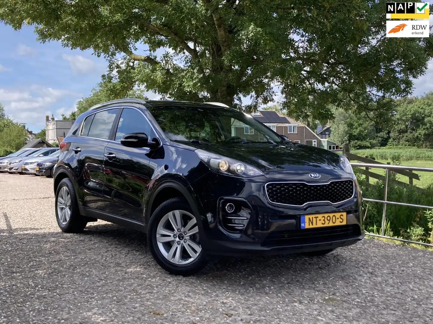 Kia Sportage 1.6 GDI DynamicLine | Navi + Clima + Cruise nu €13 Zwart - 1