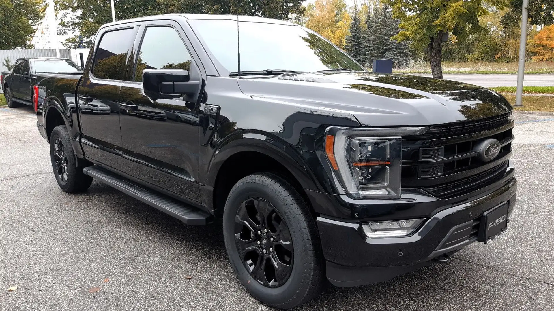 Ford F 150 Lariat *BLACK EDITION* V8+AUTOMATIK+ACC Schwarz - 1