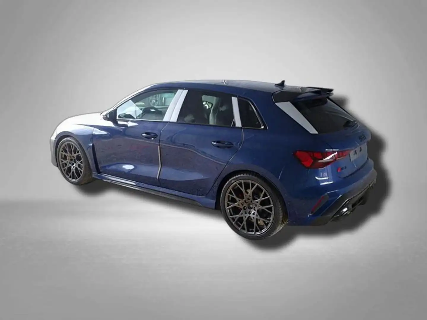 Audi RS3 Sportback 2.5 TFSI 7-Gang S tronic quattro 294 ... Blau - 2