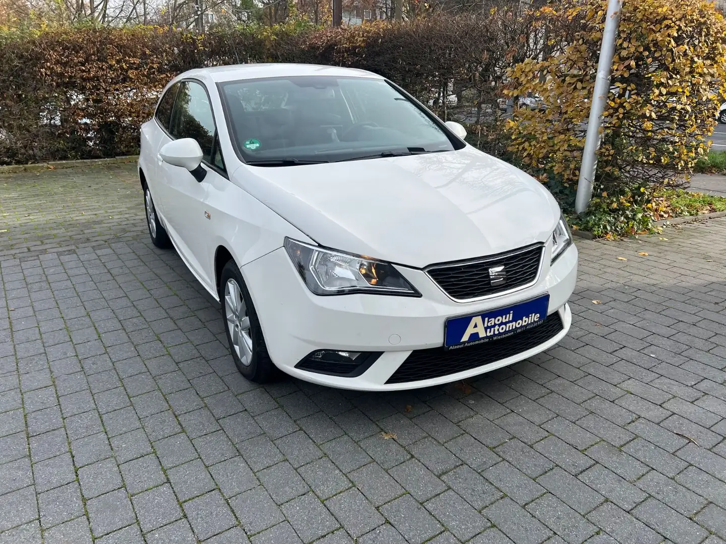 SEAT Ibiza SC Sun Weiß - 1