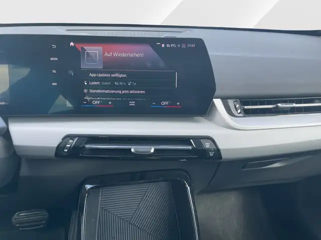 BMW Ix view 10