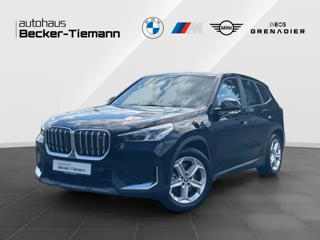 BMW iX 1 xDrive30 AHK | Parkassistenz. | adapt. M Fahrwer