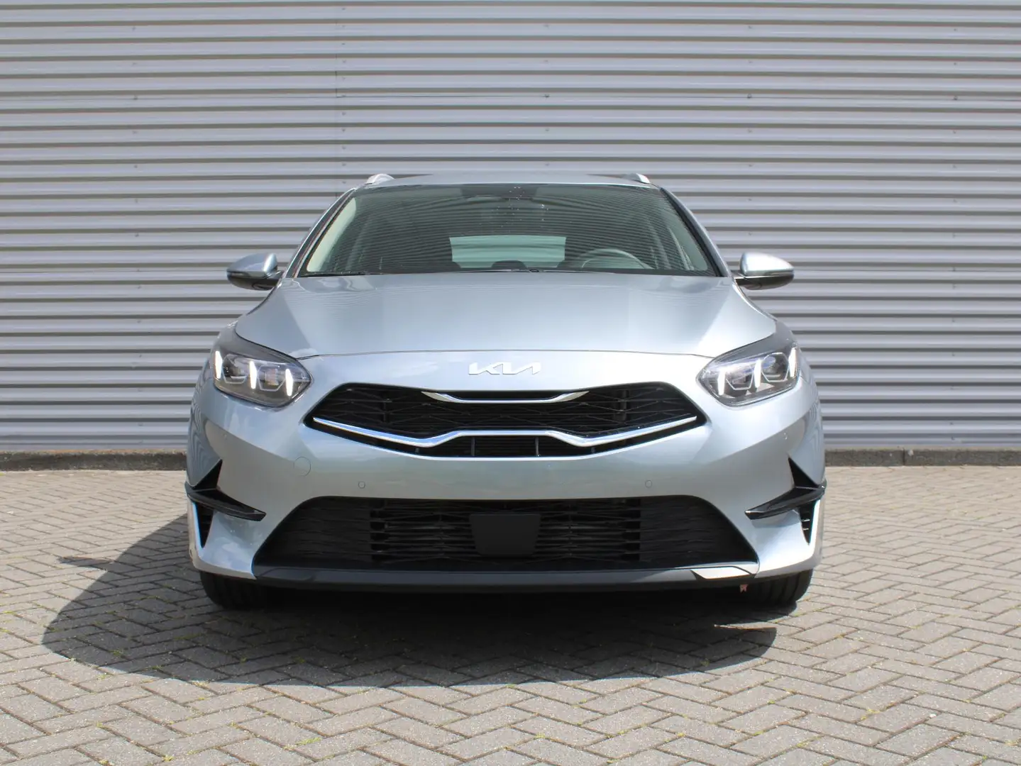 Kia Ceed SW / cee'd SW Sportswagon 1.5 T-GDi DynamicLine | Nieuw | Direct Grijs - 2