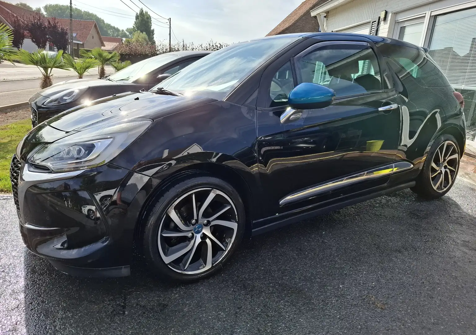 Citroen DS3 DS3 PureTech 130 Start Zwart - 1