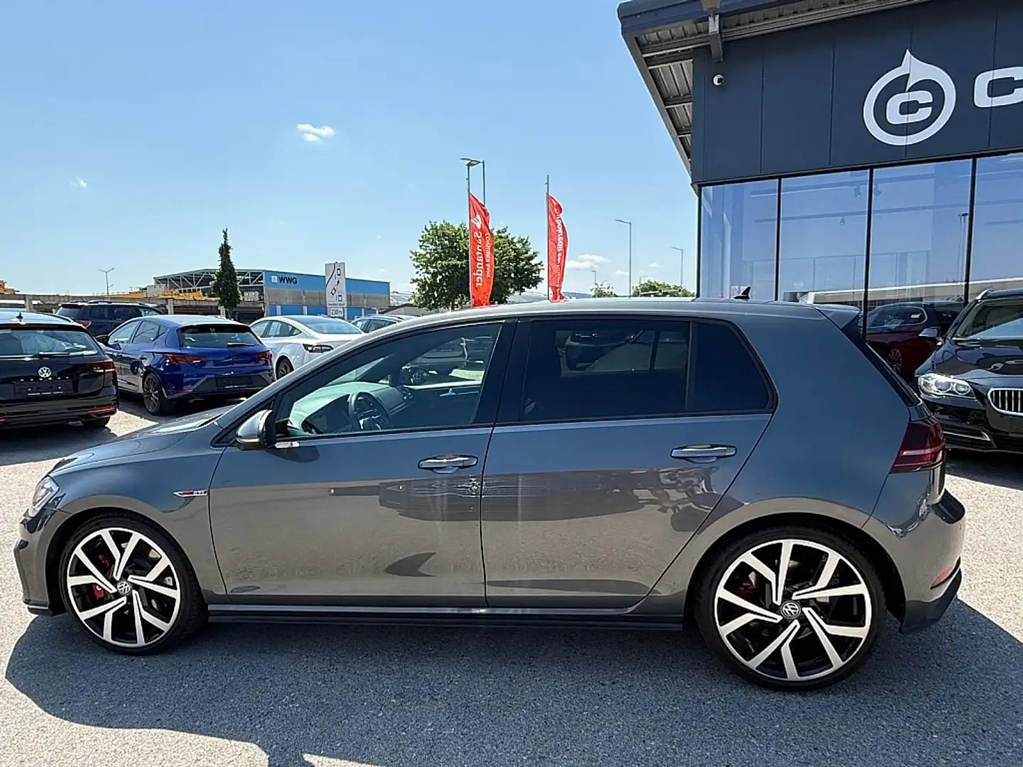 Volkswagen Golf GTI Performance 2,0 TSI DSG Grau - 2