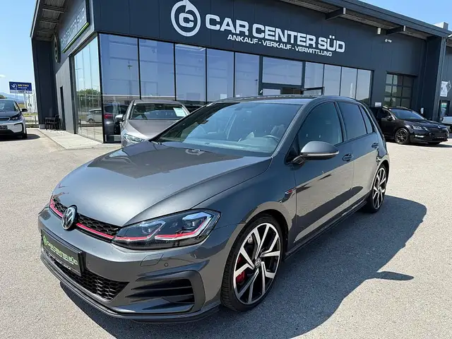 Volkswagen Golf GTI Performance 2,0 TSI DSG