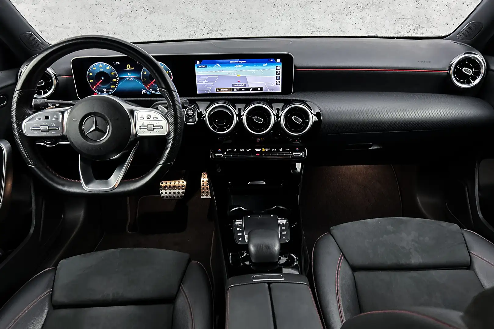 Mercedes-Benz A 180 Business Solution AMG | Camera | Cruise control | Gris - 2