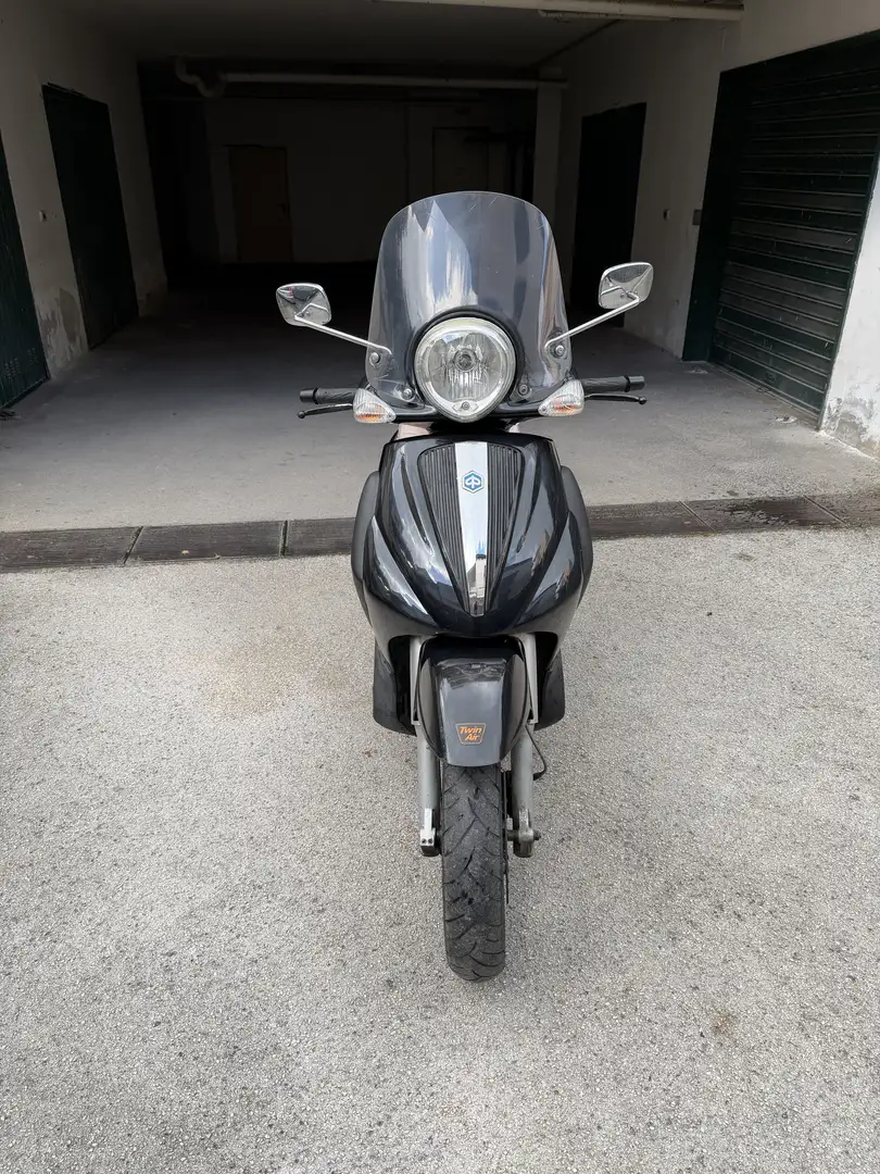 Piaggio Beverly 250 Tourer Negro - 1