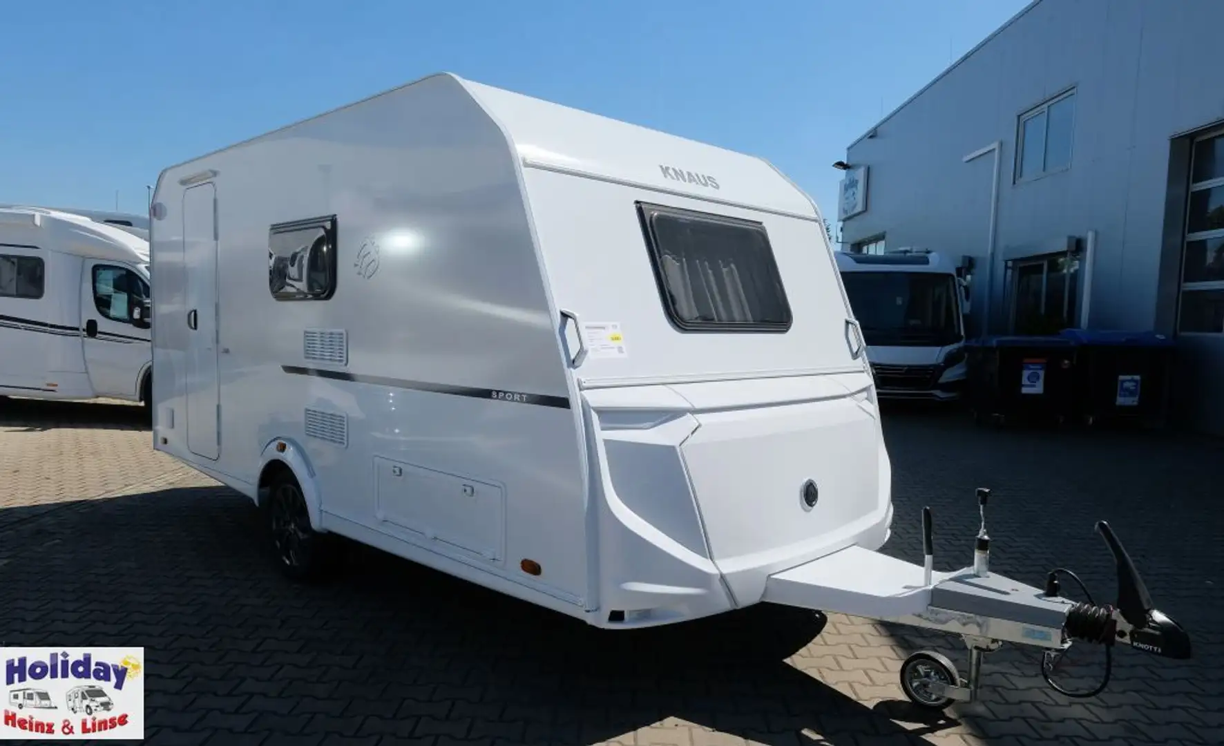 Knaus Sport 420 QD Auflastung auf 1.500 kg Weiß - 1
