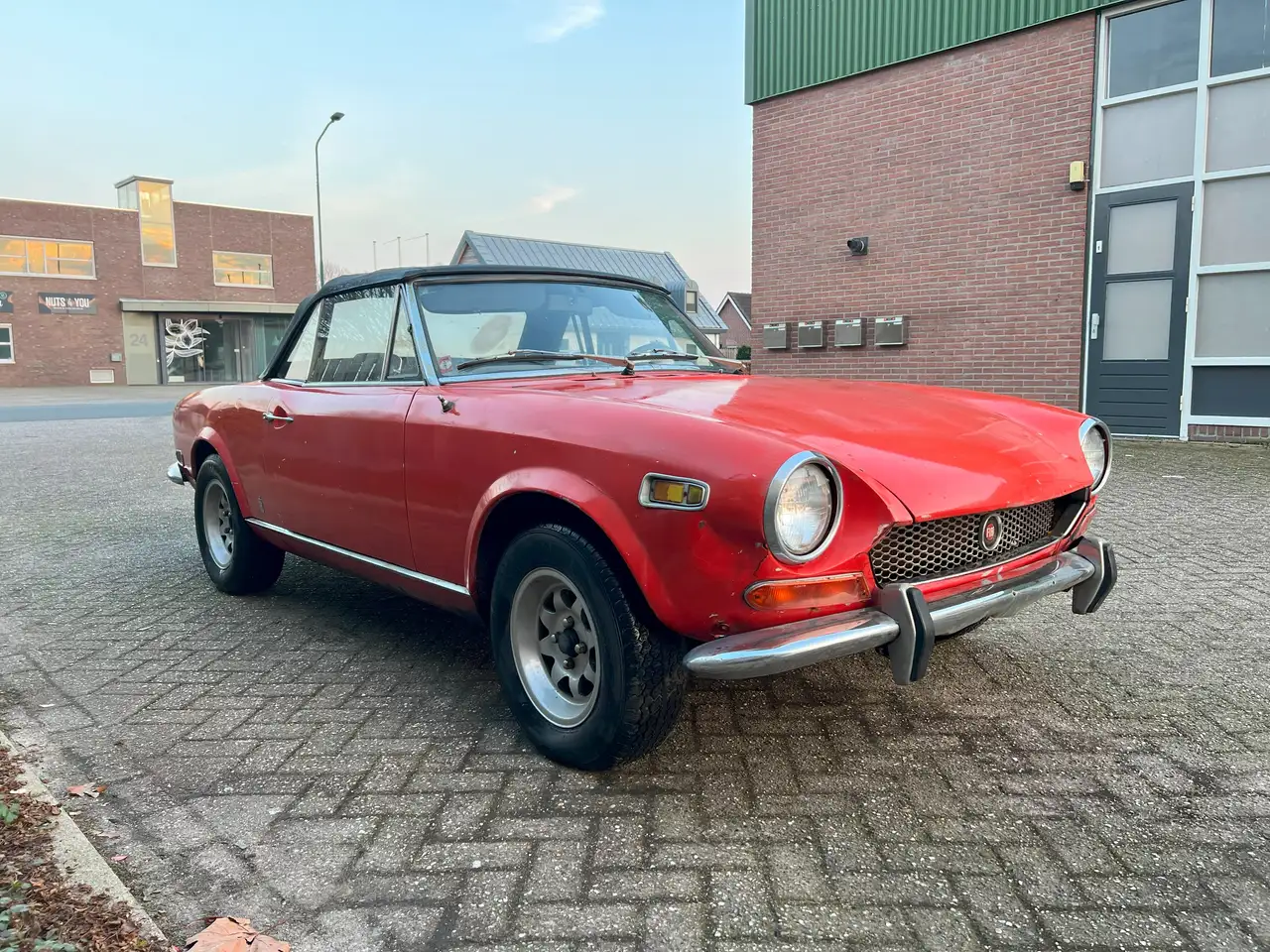 Fiat 124 Spider, foto 4