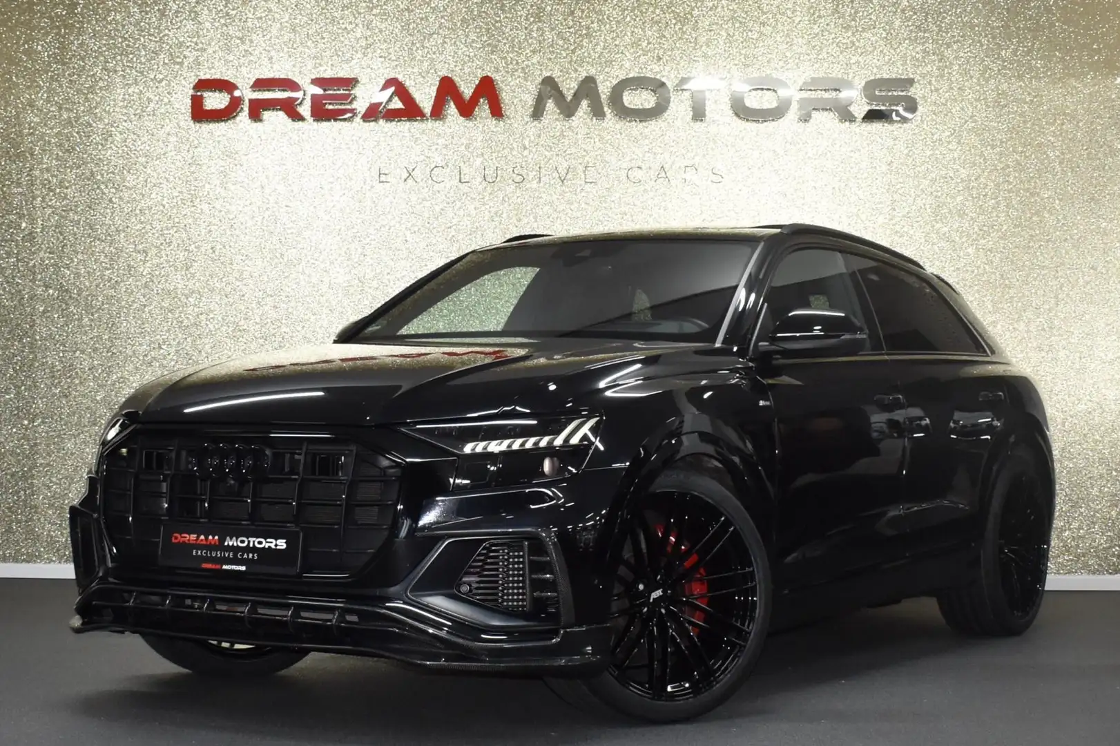 Audi Q8 55 TFSI e Quattro S-Line COMPETITION 381pk | AKRAP Zwart - 1