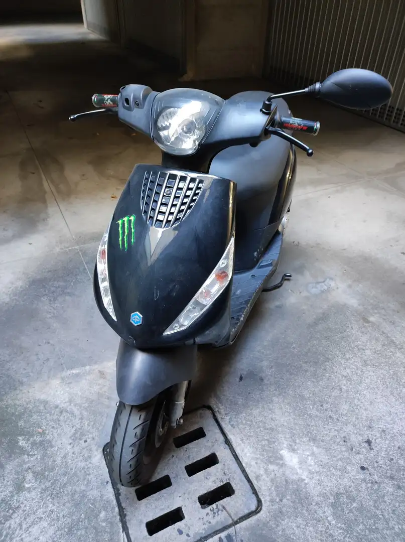 Piaggio Zip 50 4t Nero - 1