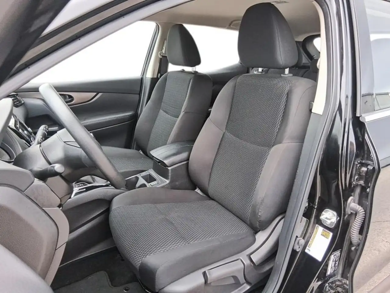 Nissan Qashqai снимка Nissan Qashqai