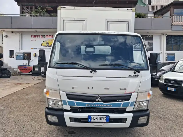 Mitsubishi FUSO CANTER