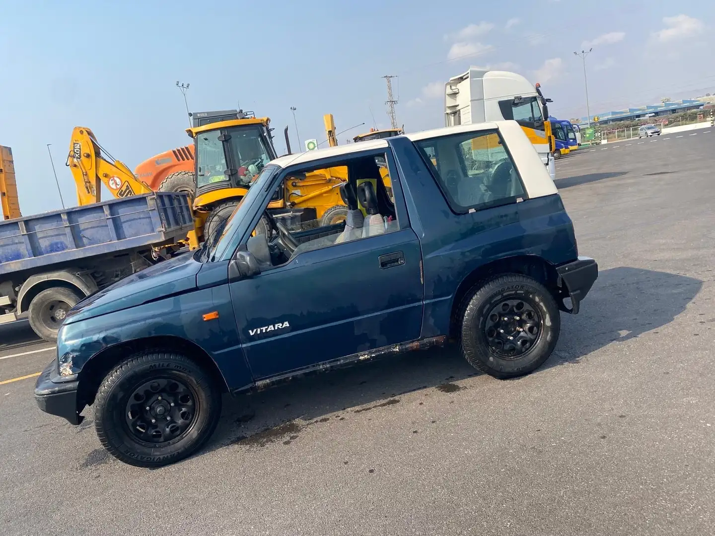 Suzuki Vitara 1.6 Hard Top Standard - 2