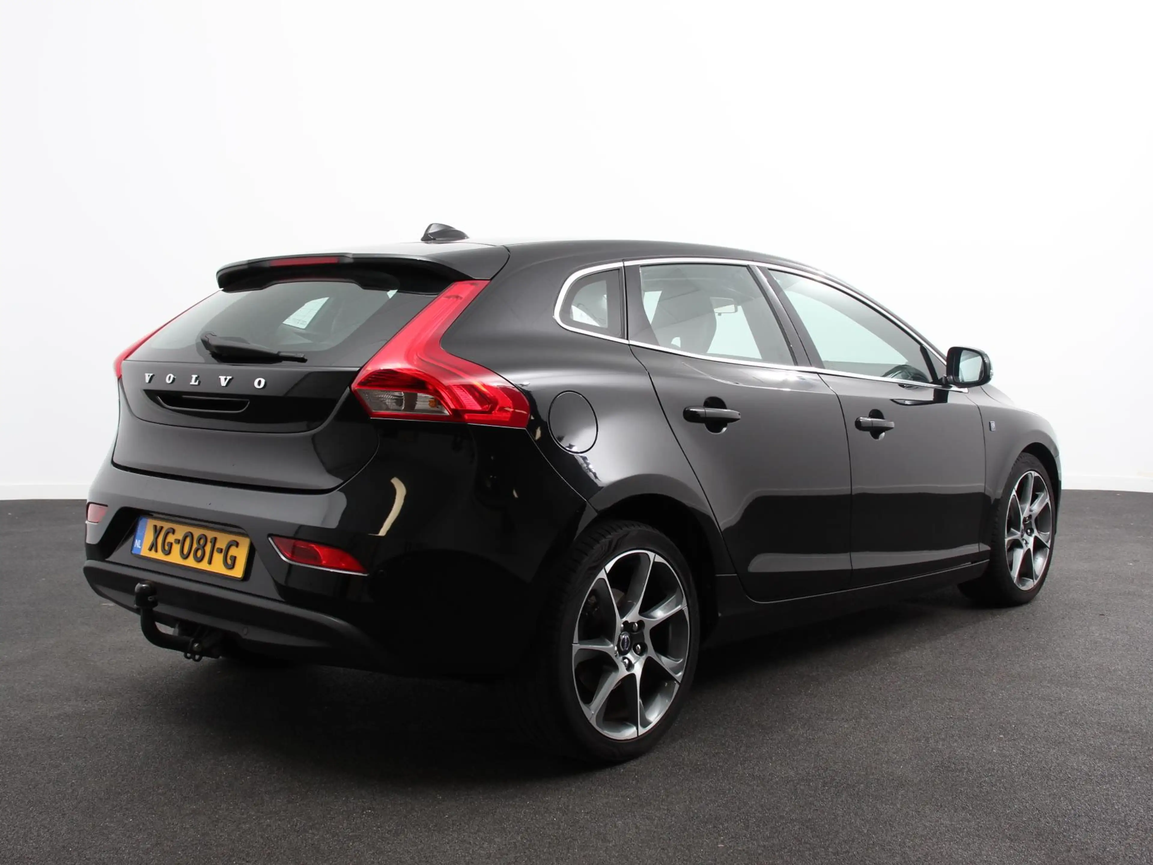 Volvo V40 2.0 T2 Ocean Race Climate Control Navigatie Ledere — photo 4