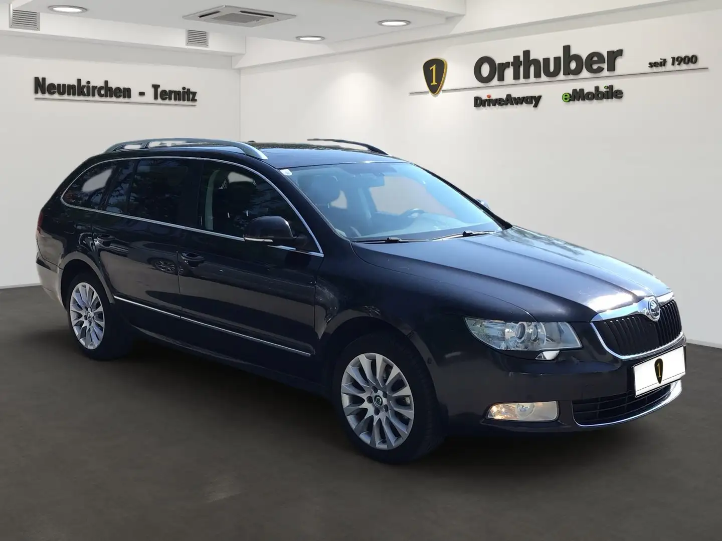 Skoda Superb 4x4 Ambition TDI CR D-PF Negro - 2