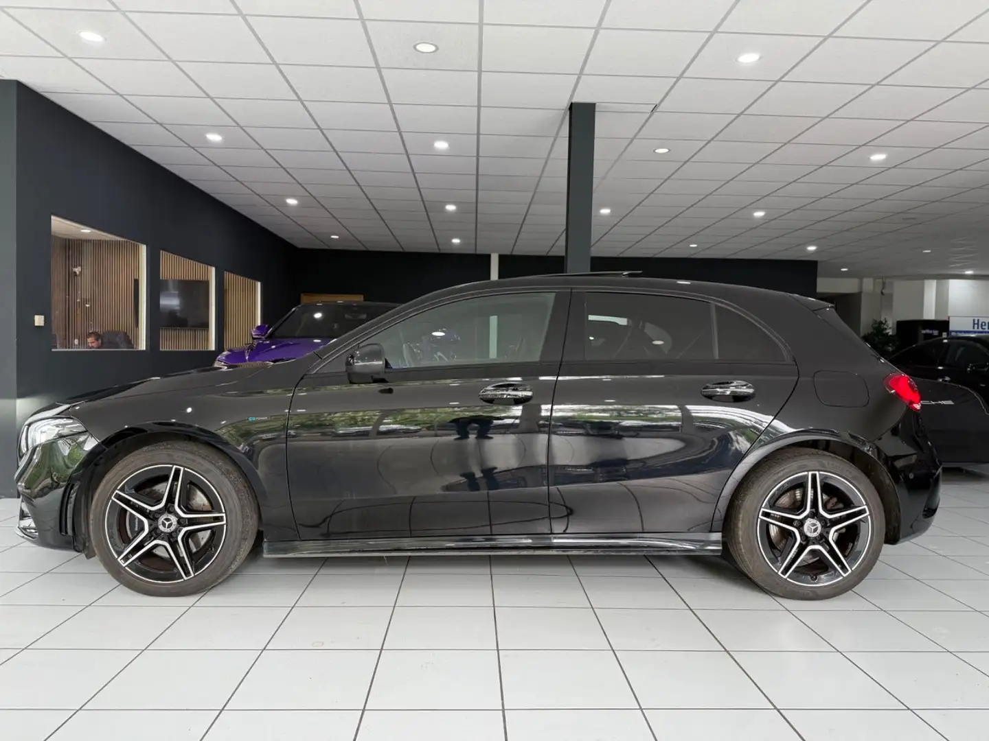Mercedes-Benz A 250 e AMG-LINE*PANO*MEMORY*KAMERA*MBEAM*NIGHT* Nero - 2