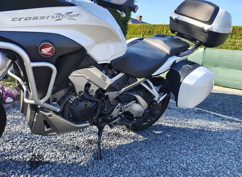 Honda VFR 800 - foto 3