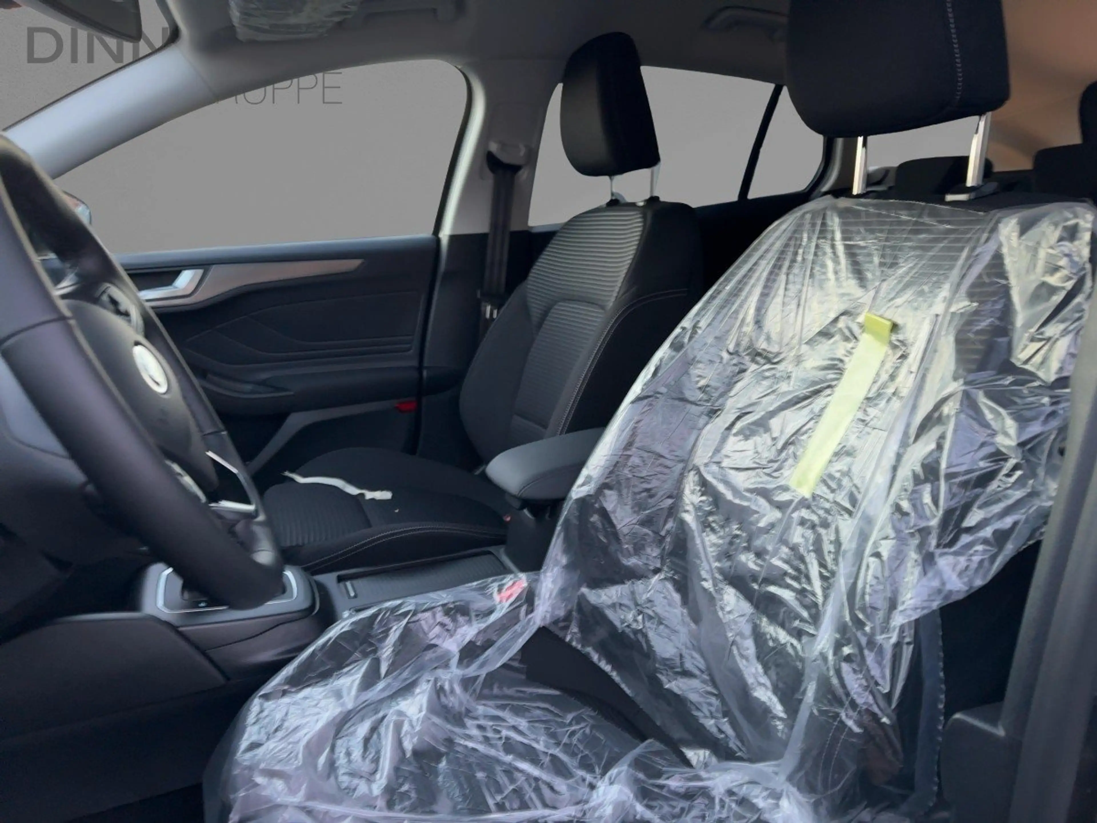 Ford Focus Titanium Edition LED+Kamera+Navi+AHK — photo 10