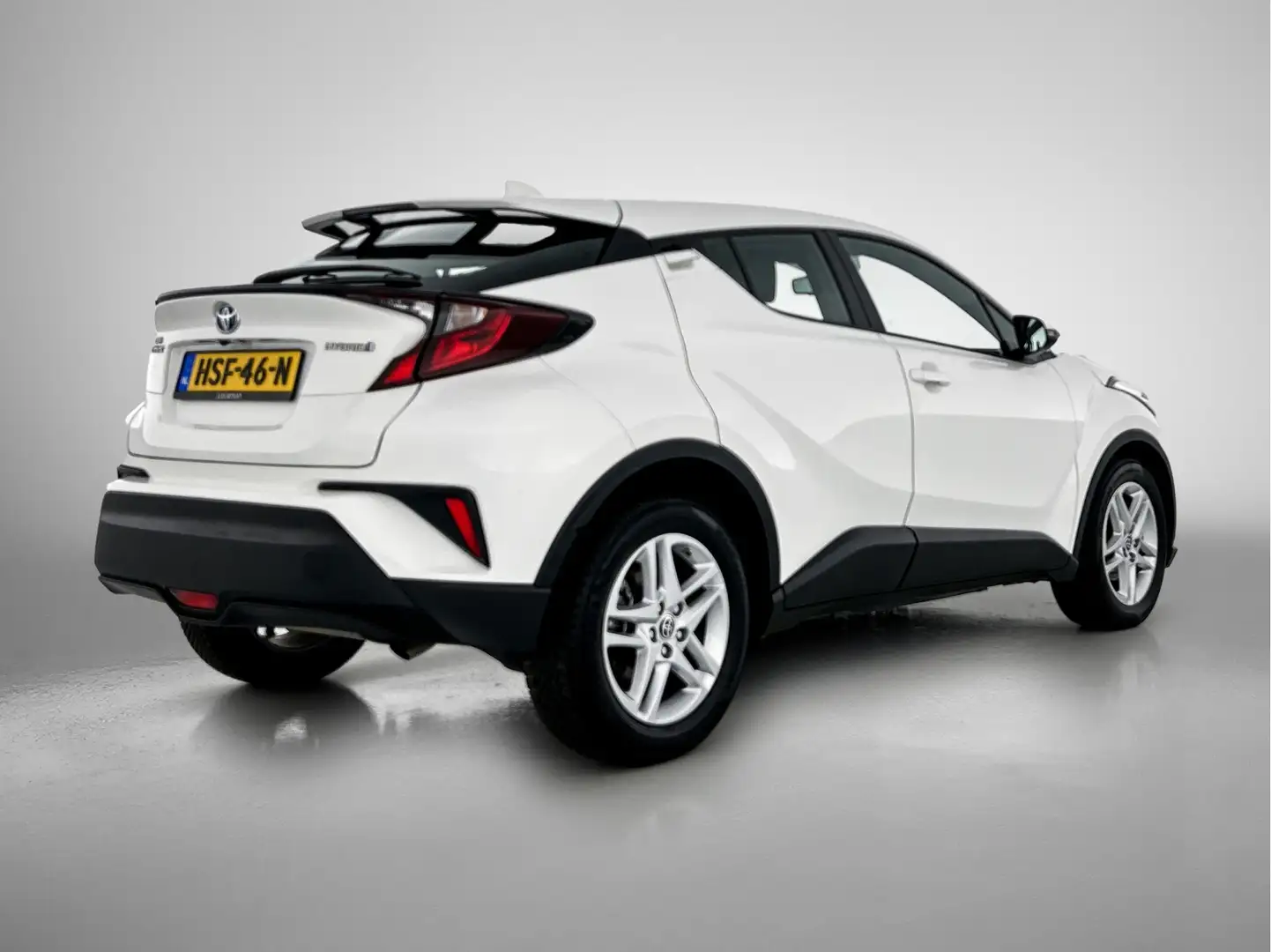 Toyota C-HR 1.8 Hybrid Active Blanc - 2