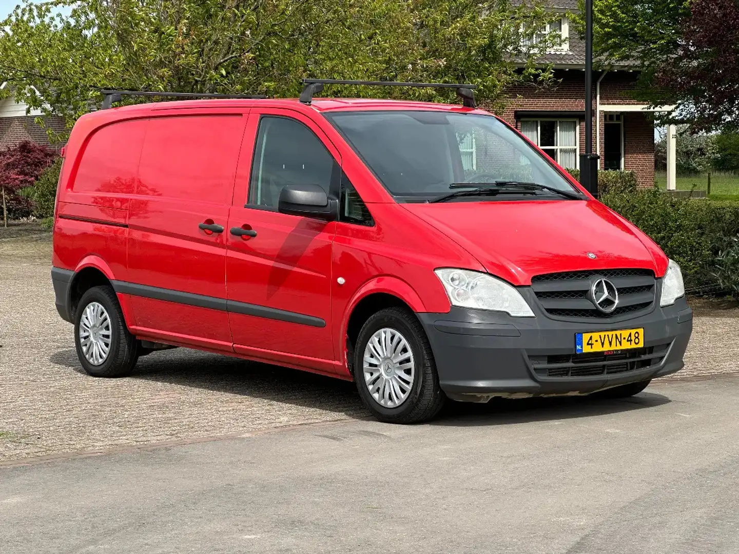 Mercedes-Benz Vito 113 cdi automaat!140dkm!! Rood - 1