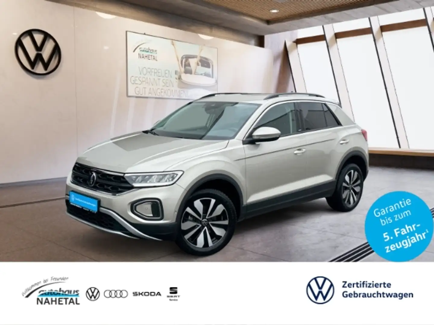 Volkswagen T-Roc 1.0TSI Move LED NAVI ACC 17'' 2Z-KLIMA SHZ APP WIR Silber - 1