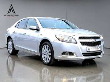 MALIBU 2.4 HYBRID ECO/KAMERA/AHK/LEDER/XENON/SHZ