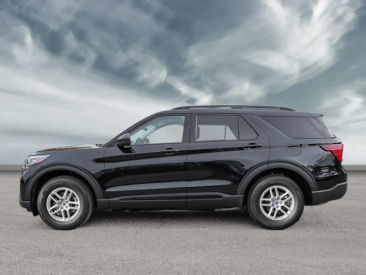 Ford Explorer снимка Ford Explorer