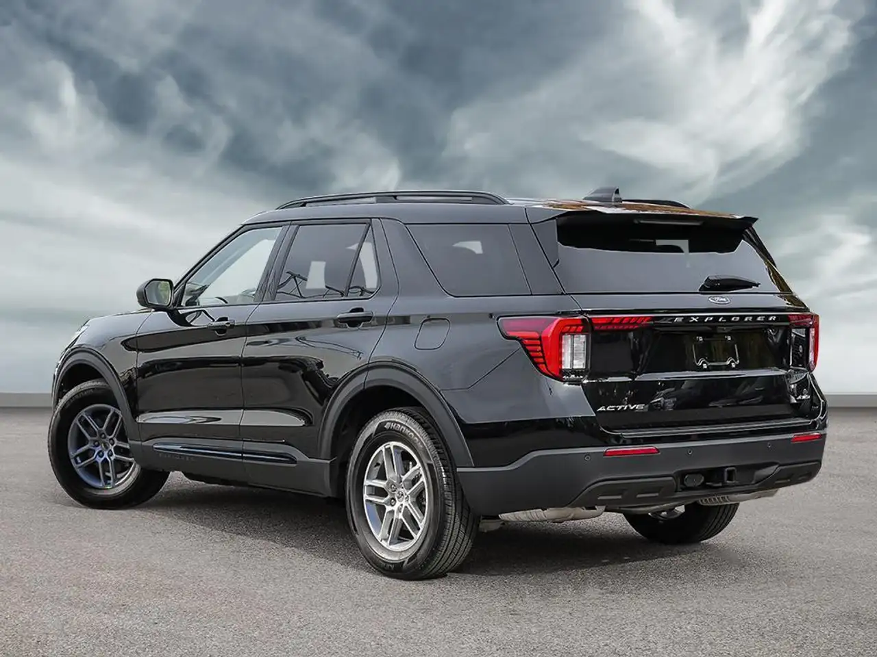 Ford Explorer снимка Ford Explorer