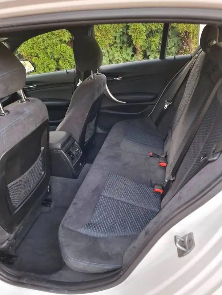 BMW 118 — photo 7 sur 9