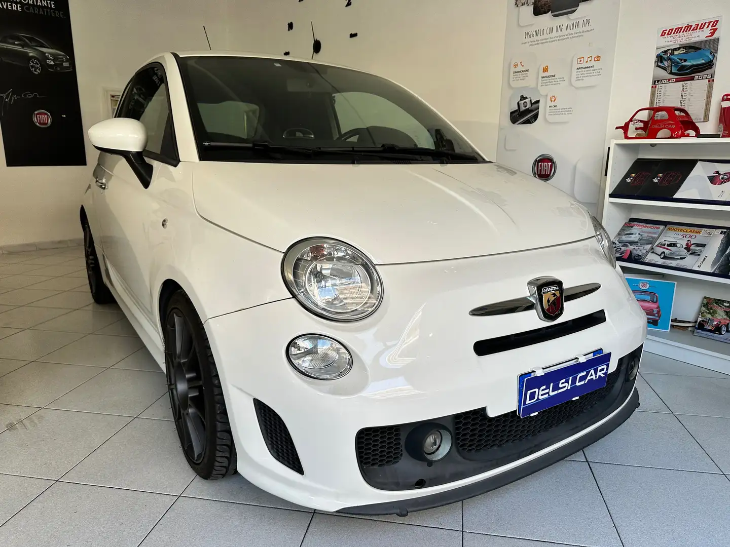 Abarth 500 1.4 16v turbo t-jet 135cv-perfetta! finanziabile Wit - 1
