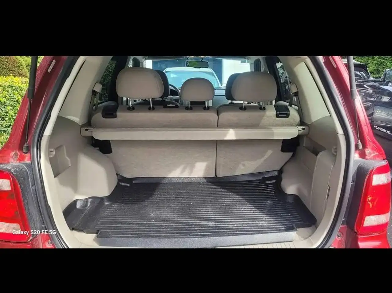 Ford Escape снимка Ford Escape