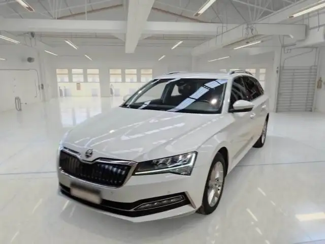 Skoda Superb WAGON 1.4 TSI PLUG-IN HYBRYD EXECUTIVE DSG