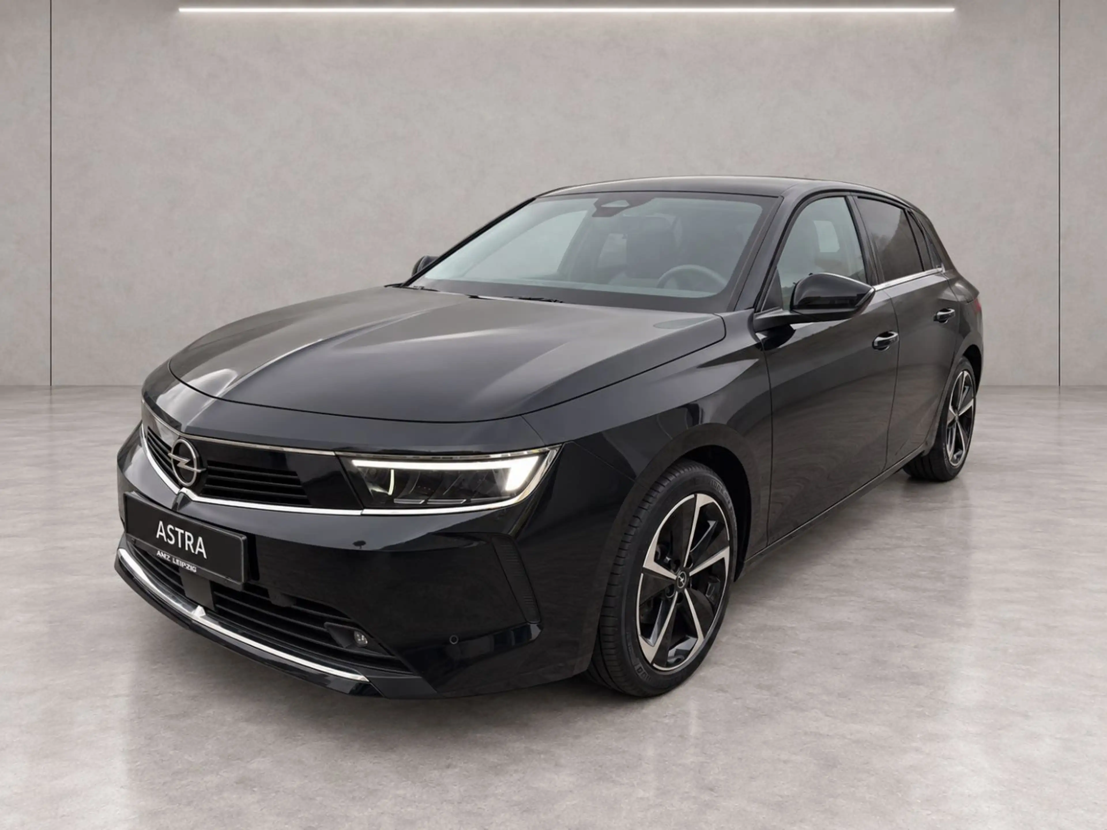 Opel Astra L 1.2 Turbo Elegance 2xKlima+Fernlichtass. — photo 2