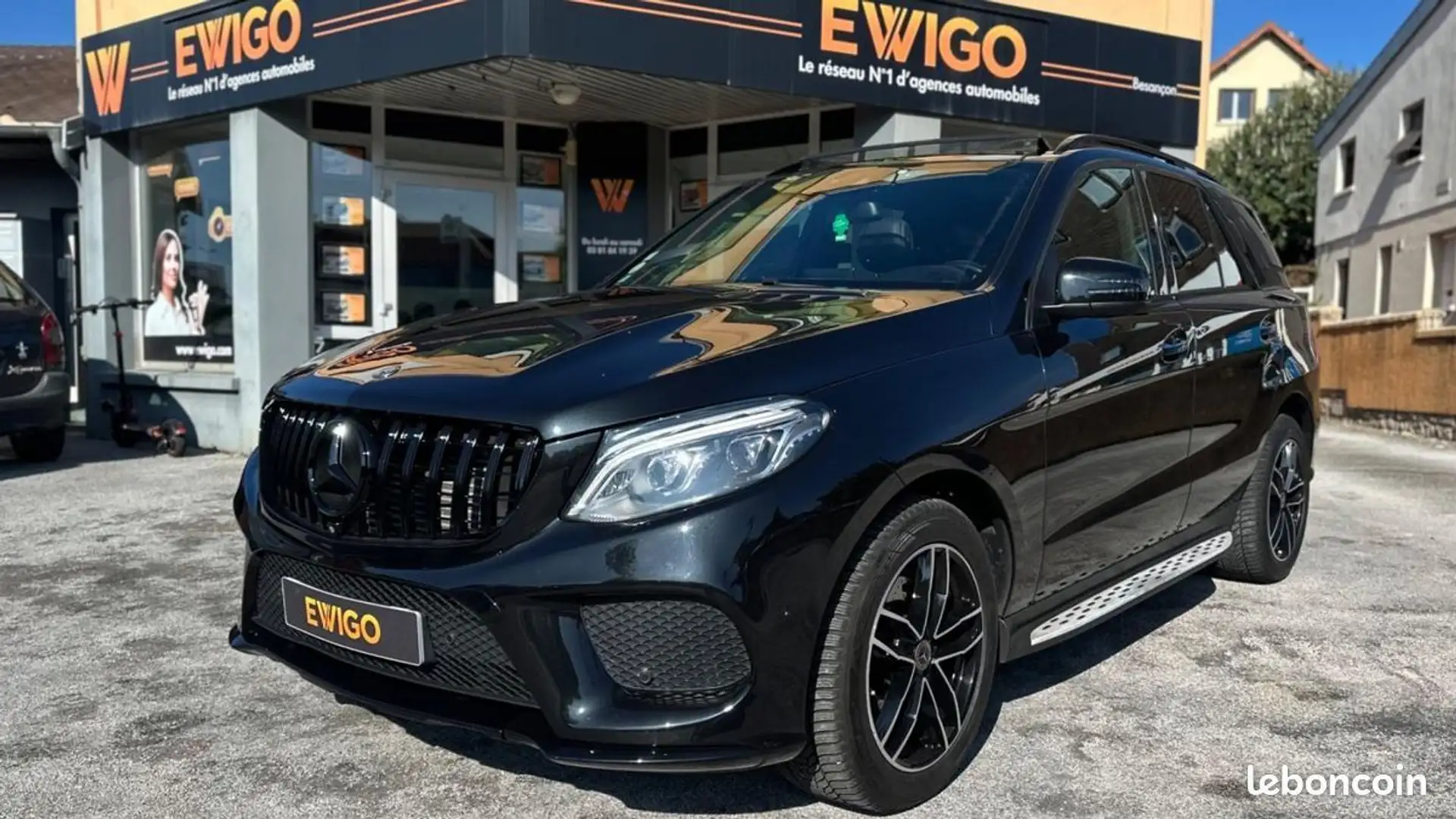 Mercedes-Benz GLE 250 Classe Mercedes 2.2 250 D 204CH AMG FASCINATION 4MATIC 9G-TRONIC BVA Noir - 1