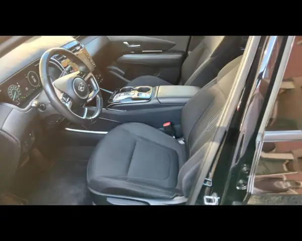 Hyundai Tucson view 12