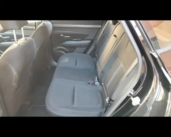 Hyundai Tucson view 14