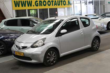 Toyota Aygo 1.0-12V Access Airco, Isofix, Stuurbekrachtiging