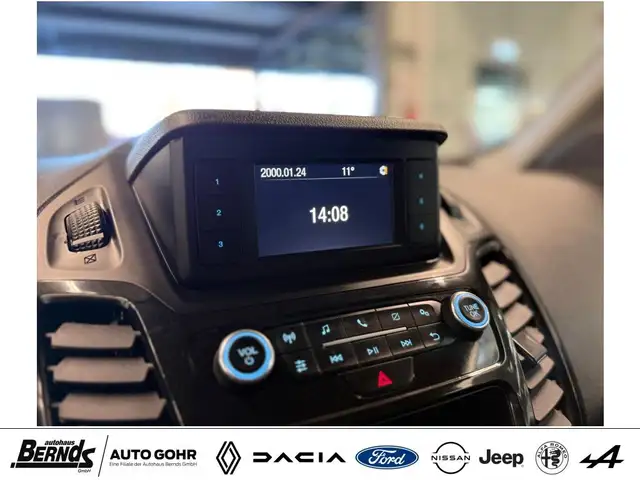 Ford Transit Connect view 13