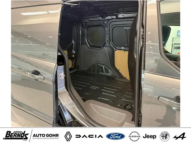 Ford Transit Connect view 4