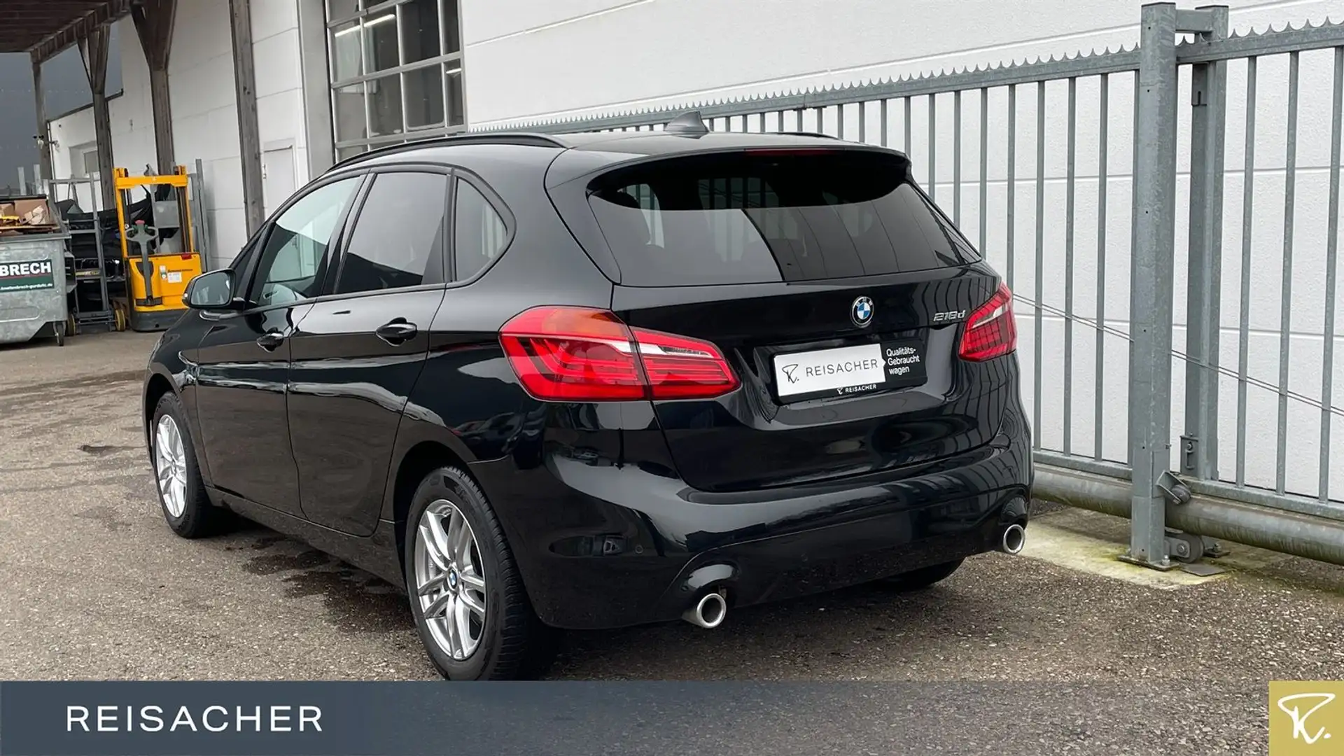 BMW 218 dA Active Tourer Advantage Navi RFK DrAss Schwarz - 2