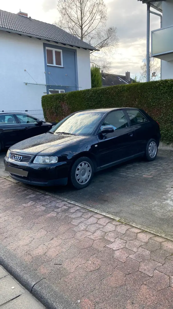 Audi A3 1.6 Ambiente Negro - 2