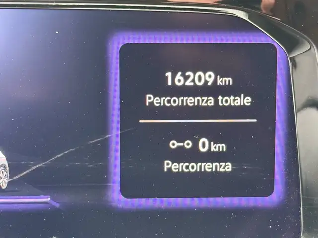 Volkswagen Golf view 23